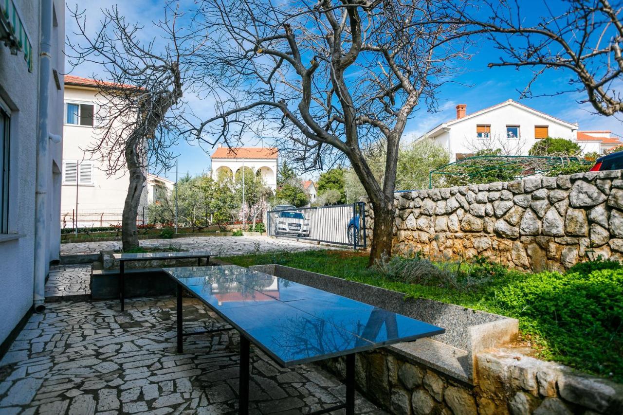 Appartement Marie I Nikola à Krk Town Extérieur photo
