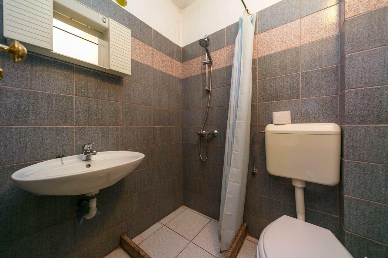 Appartement Marie I Nikola à Krk Town Extérieur photo